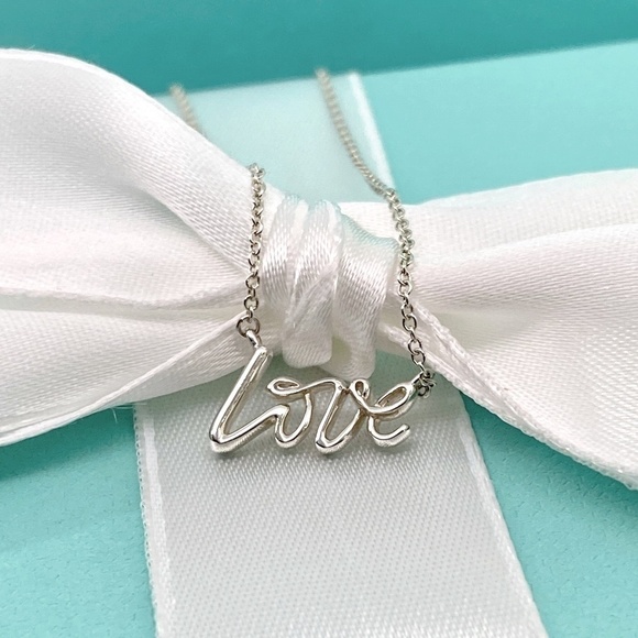 Tiffany & Co. Paloma Picasso Sterling "Love" Graffiti 16 in. Necklace w/box - Picture 8 of 8